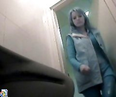 Sexy teens with hot ass takes a leak on spy cam
